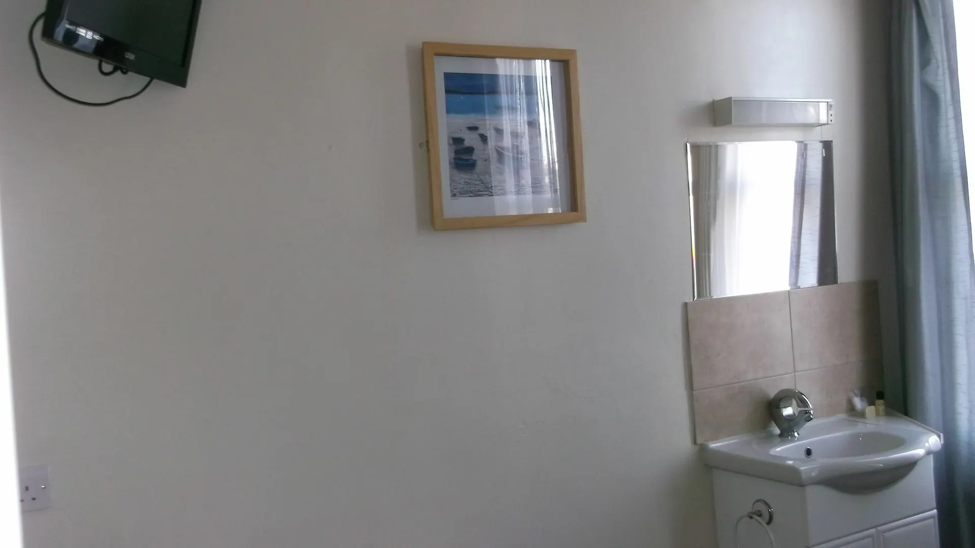 Boydens Guest House 브라이턴 3*,